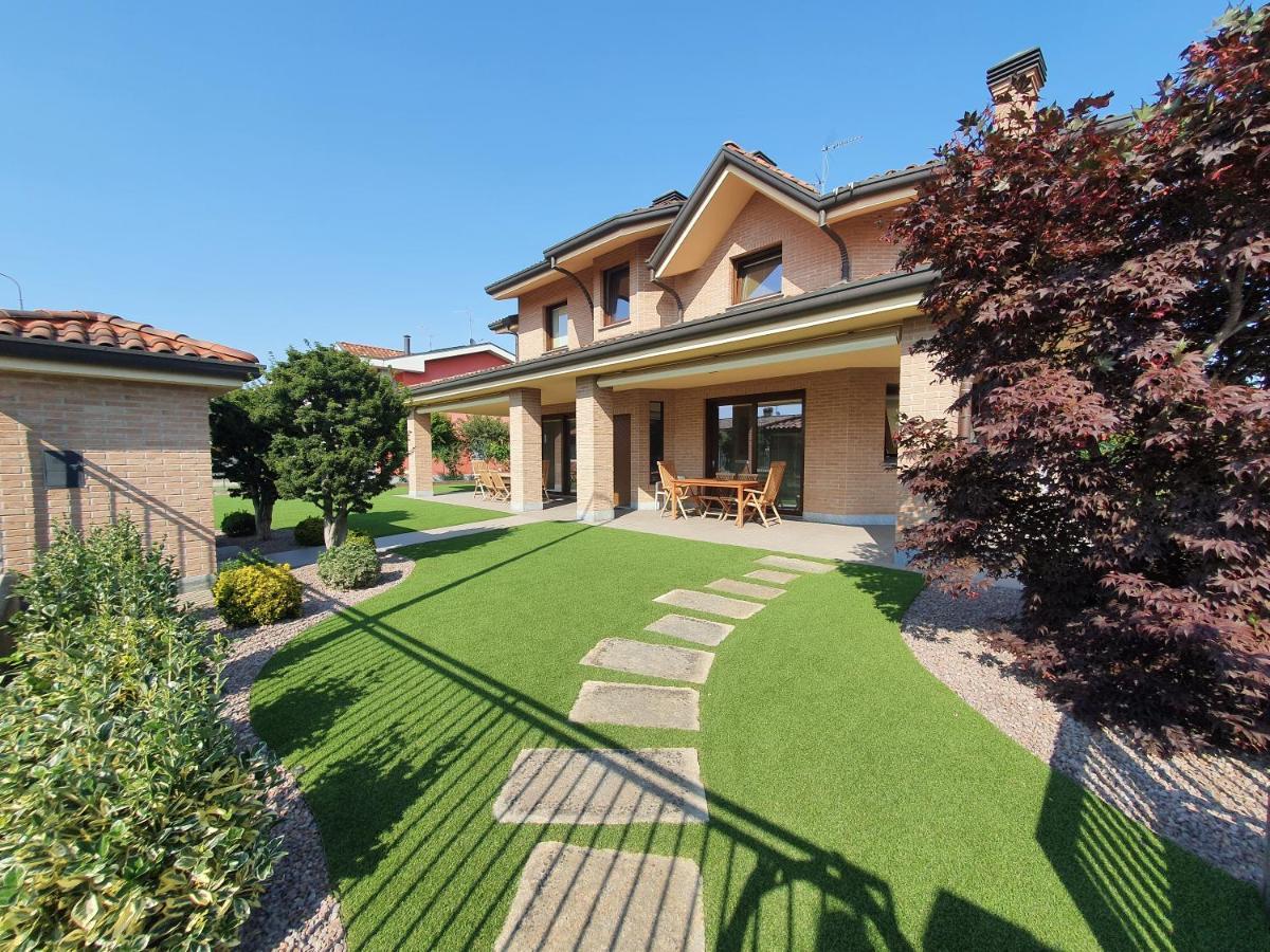 B&B Casa Sara Cassano dʼAdda Exteriér fotografie
